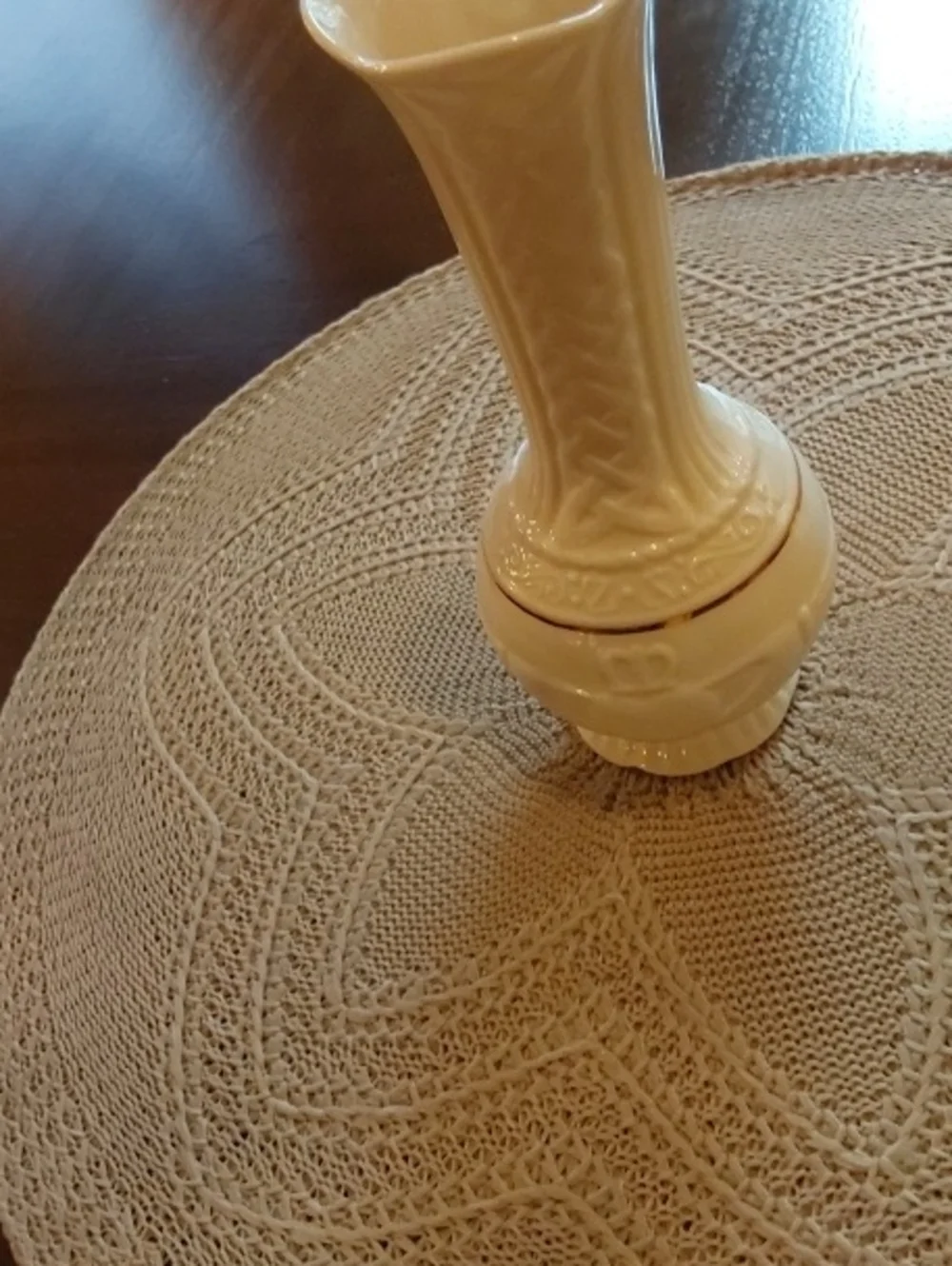 Belleek China Claddagh Bud Vase